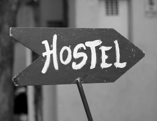 Hostel: Διαμονή χαλάρωσης ή στιγμές από το ομώνυμο θρίλερ;